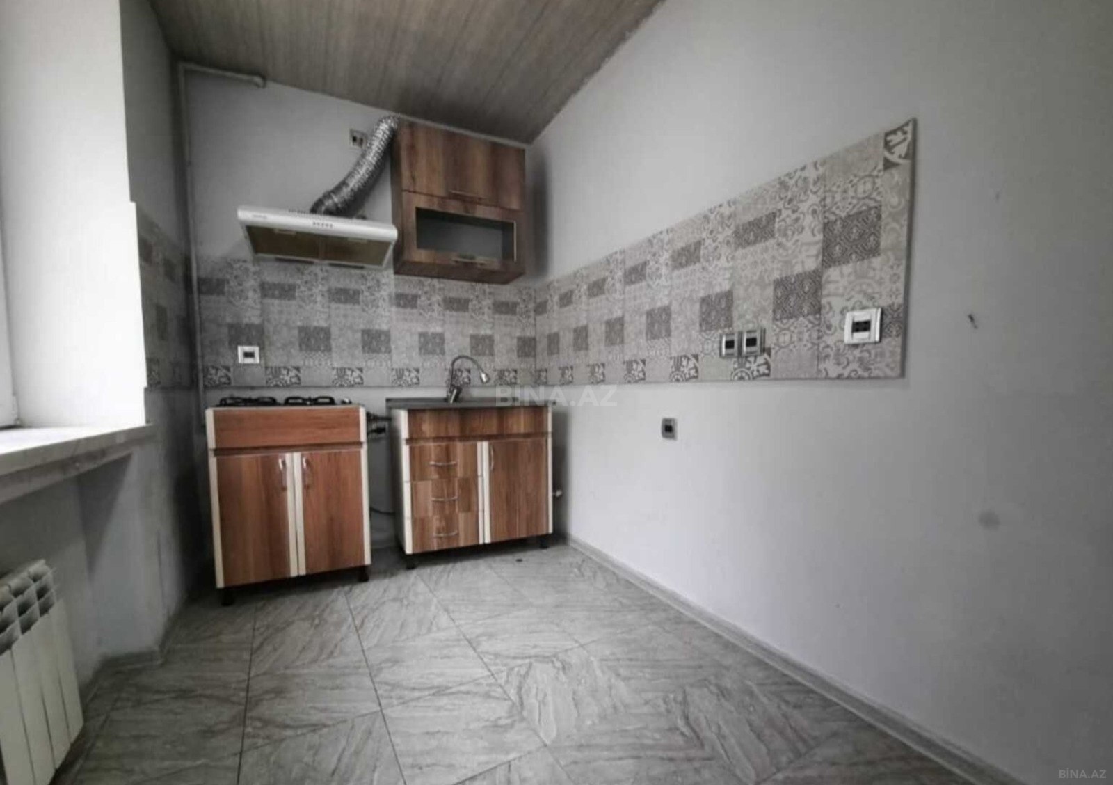 1 otaqlı Köhnə tikili, Neftçilər m., Bakı