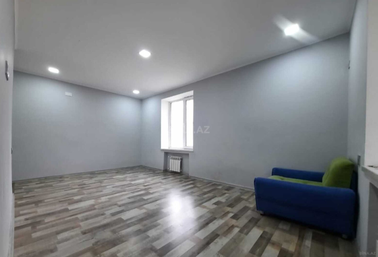 1 otaqlı Köhnə tikili, Neftçilər m., Bakı