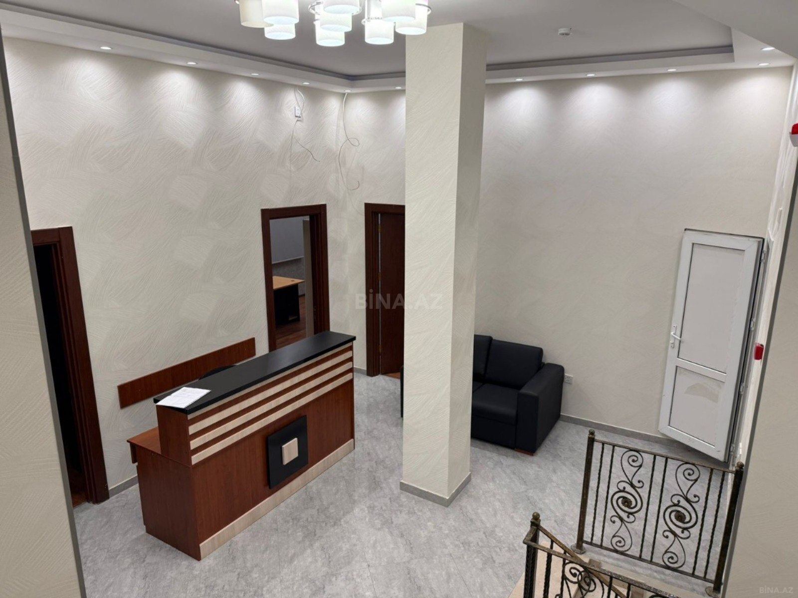 8 otaqlı Ofis, Memar Əcəmi m., Bakı