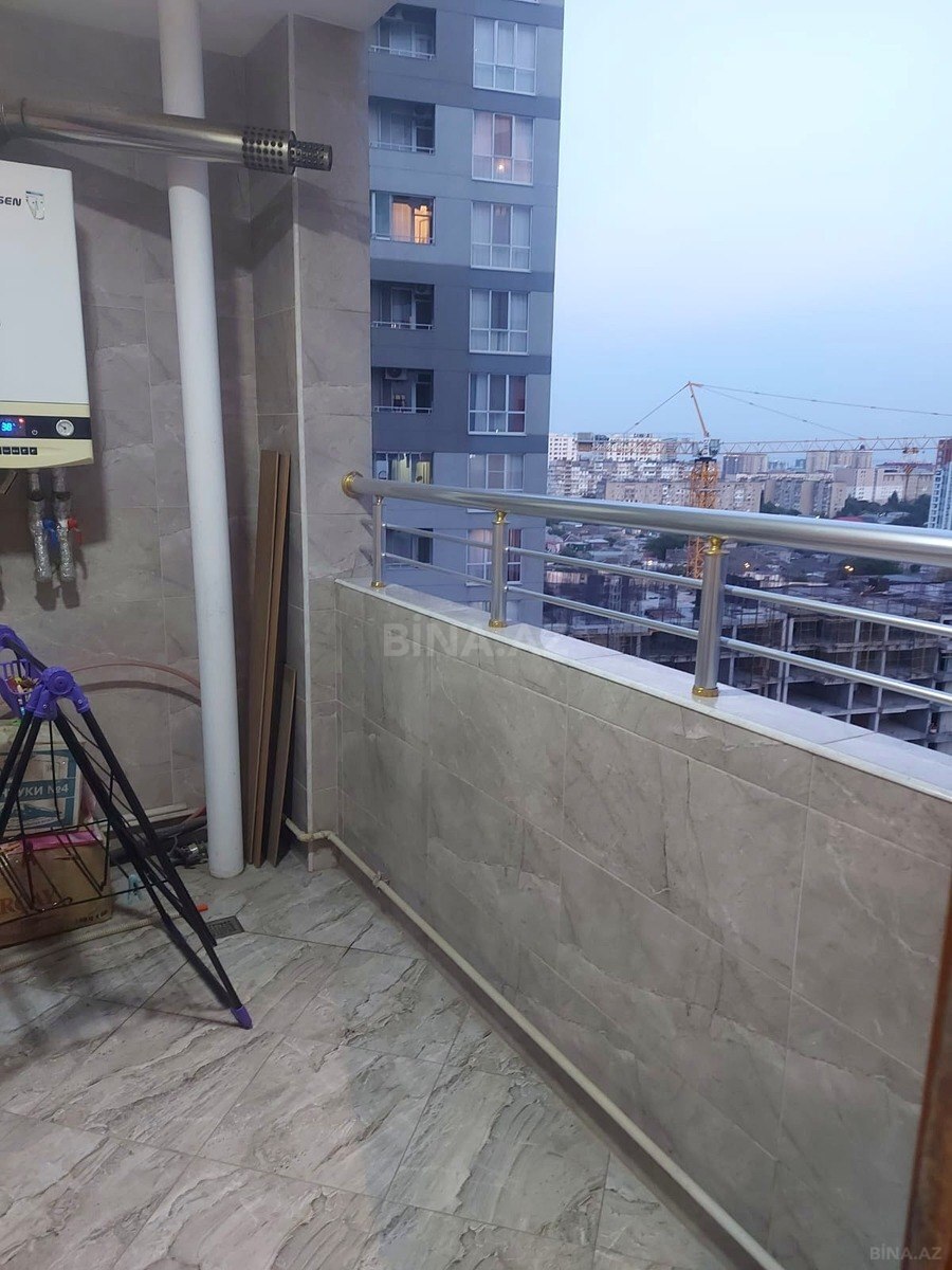 3 otaqlı Yeni tikili, İnşaatçılar m., Bakı