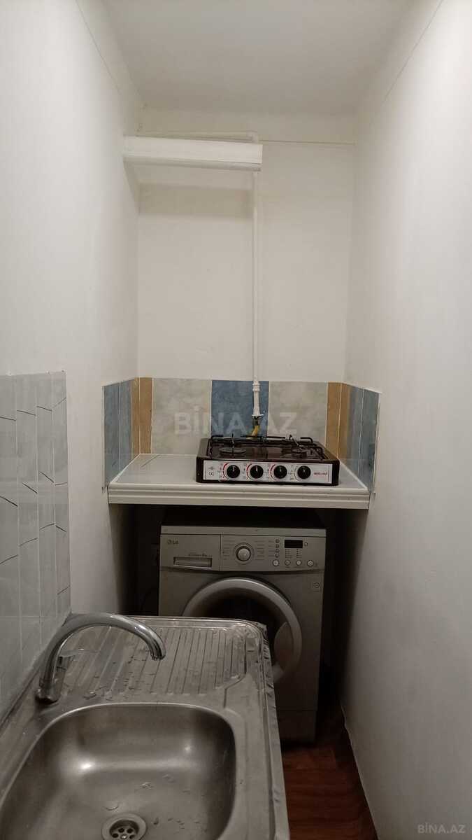 2 otaqlı Köhnə tikili, İnşaatçılar m., Bakı