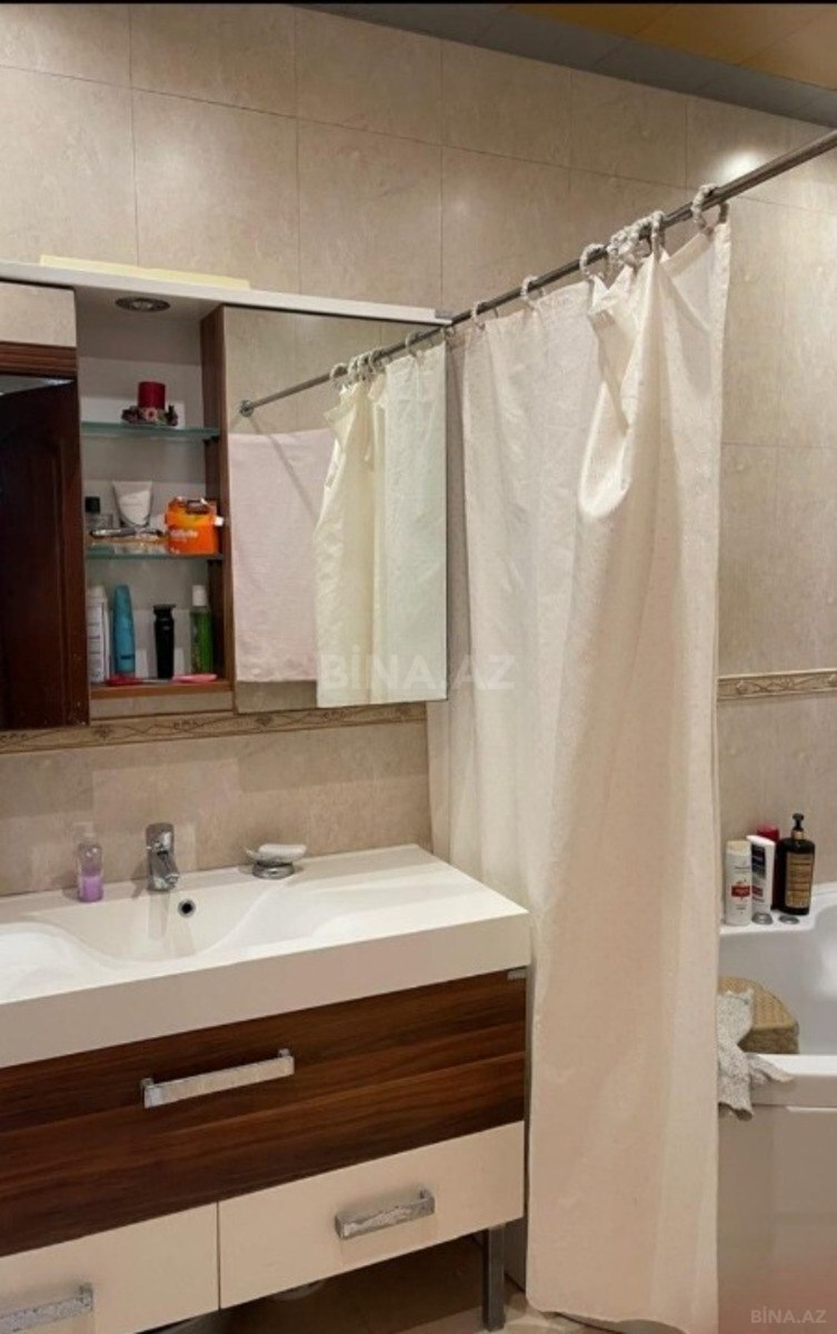 5 otaqlı Köhnə tikili, Yasamal r., Bakı