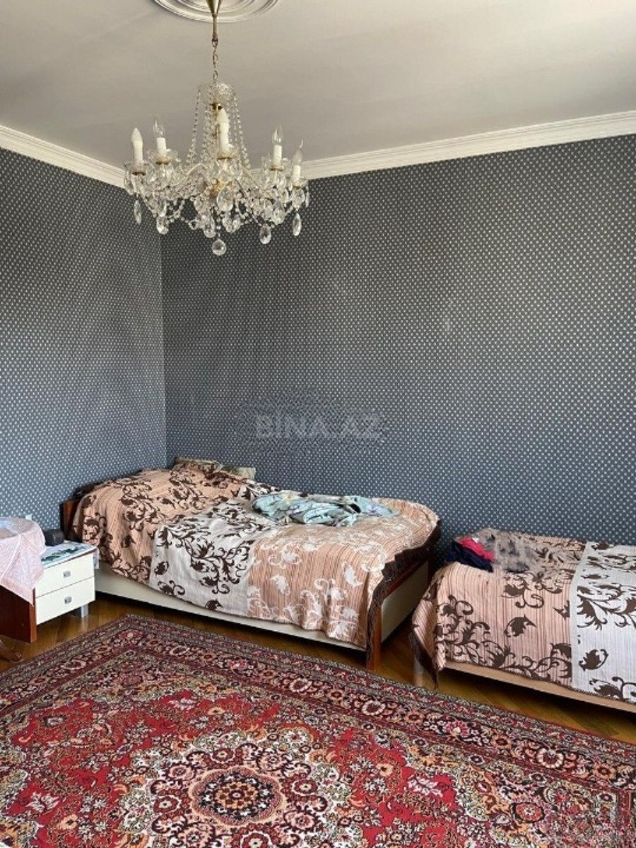 5 otaqlı Köhnə tikili, Yasamal r., Bakı