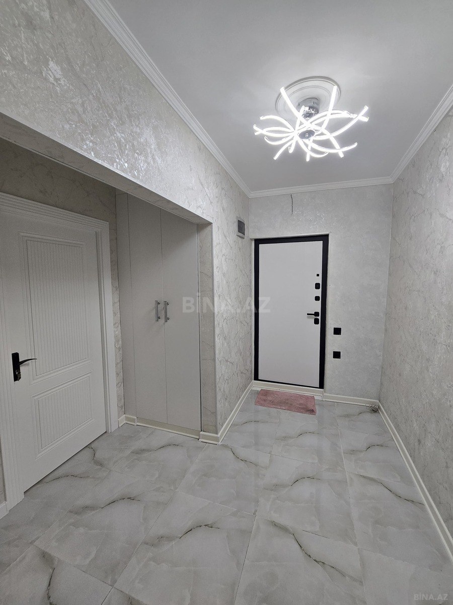 3 otaqlı Köhnə tikili, Həzi Aslanov m., Bakı