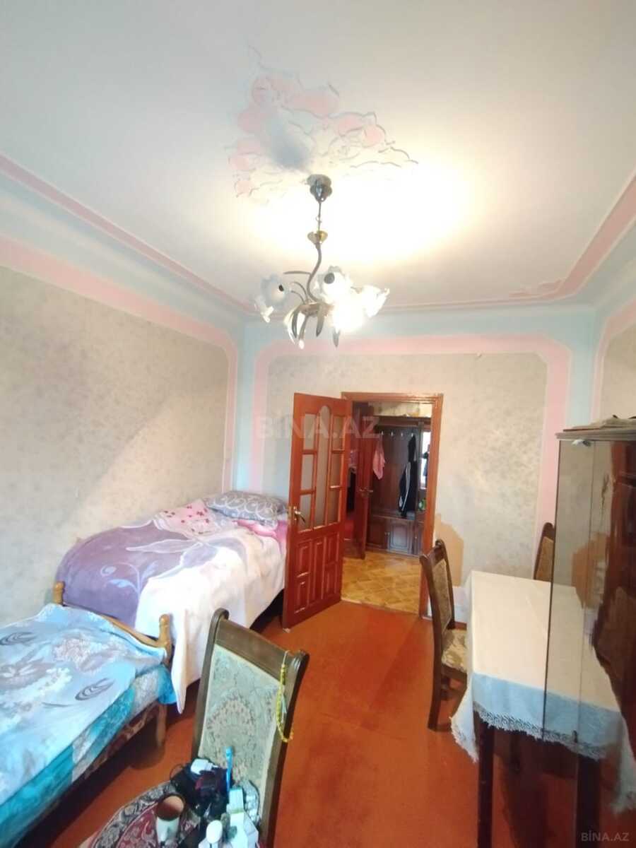 4 otaqlı Köhnə tikili, Əhmədli m., Bakı