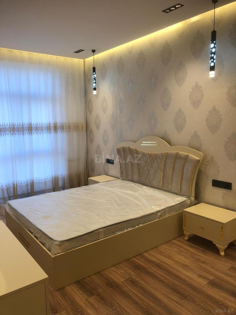 3 otaqlı Yeni tikili, Bakıxanov q., Bakı