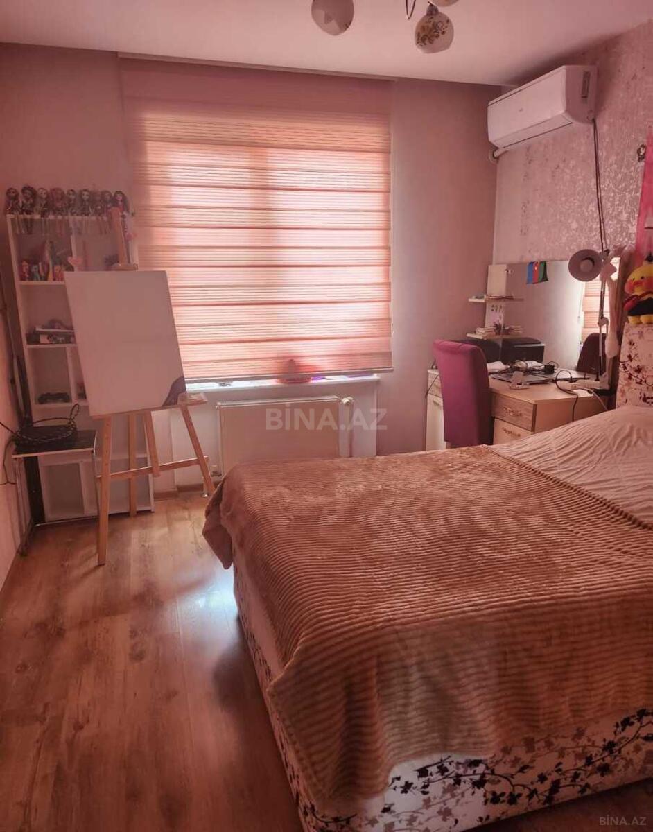 3 otaqlı Köhnə tikili, Həzi Aslanov m., Bakı
