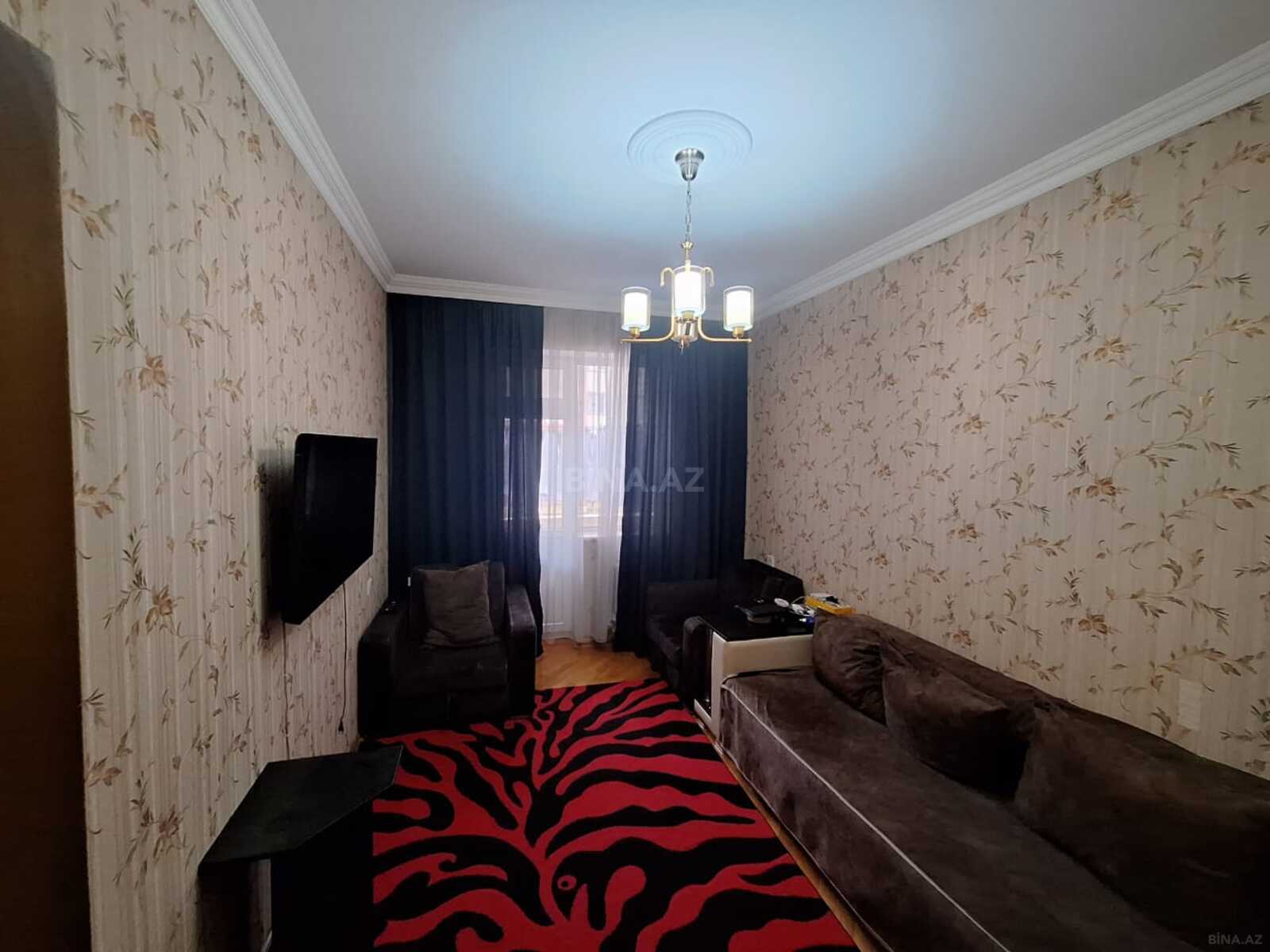 2 otaqlı Yeni tikili, Xırdalan
