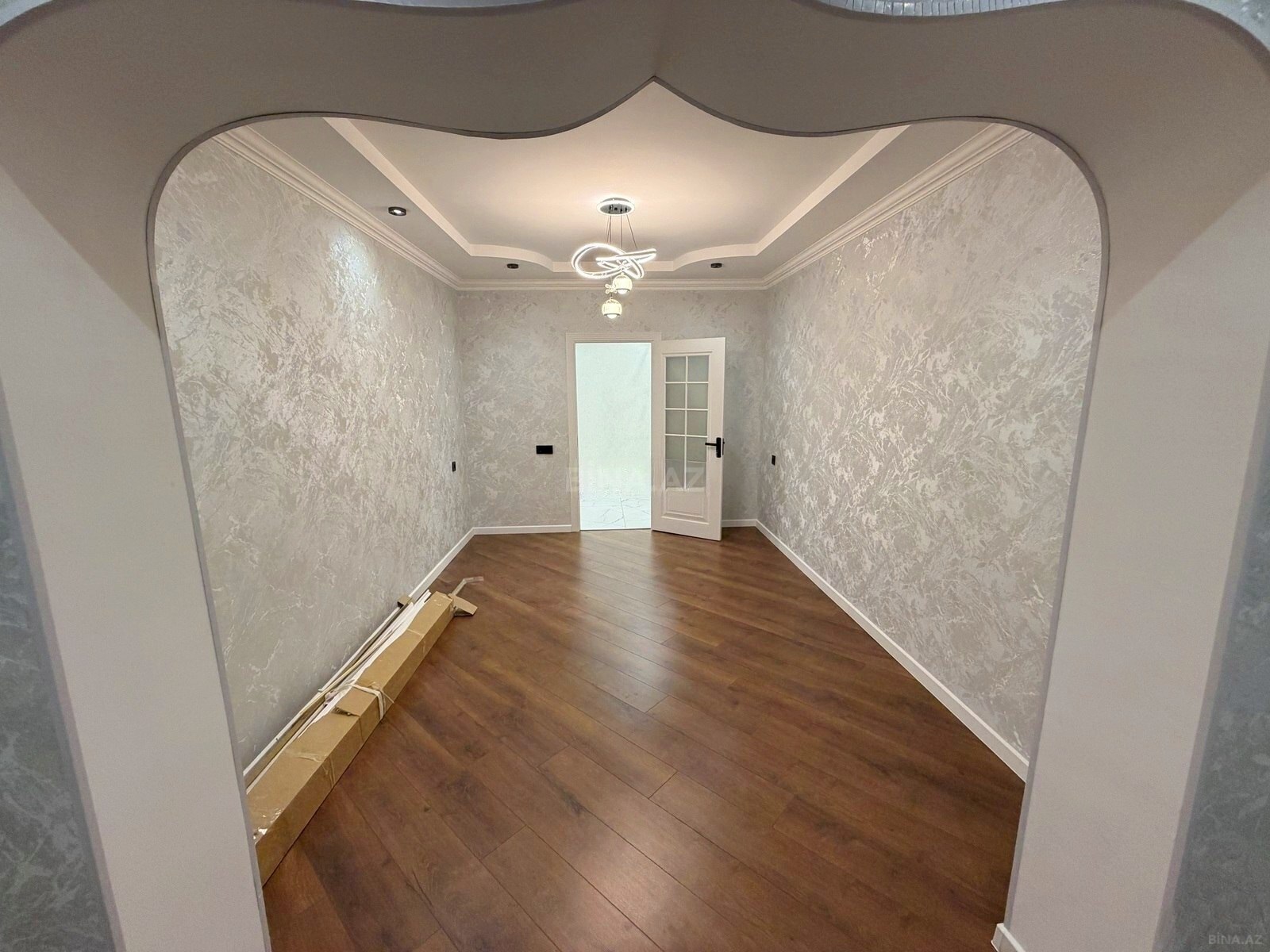 2 otaqlı Köhnə tikili, Həzi Aslanov m., Bakı
