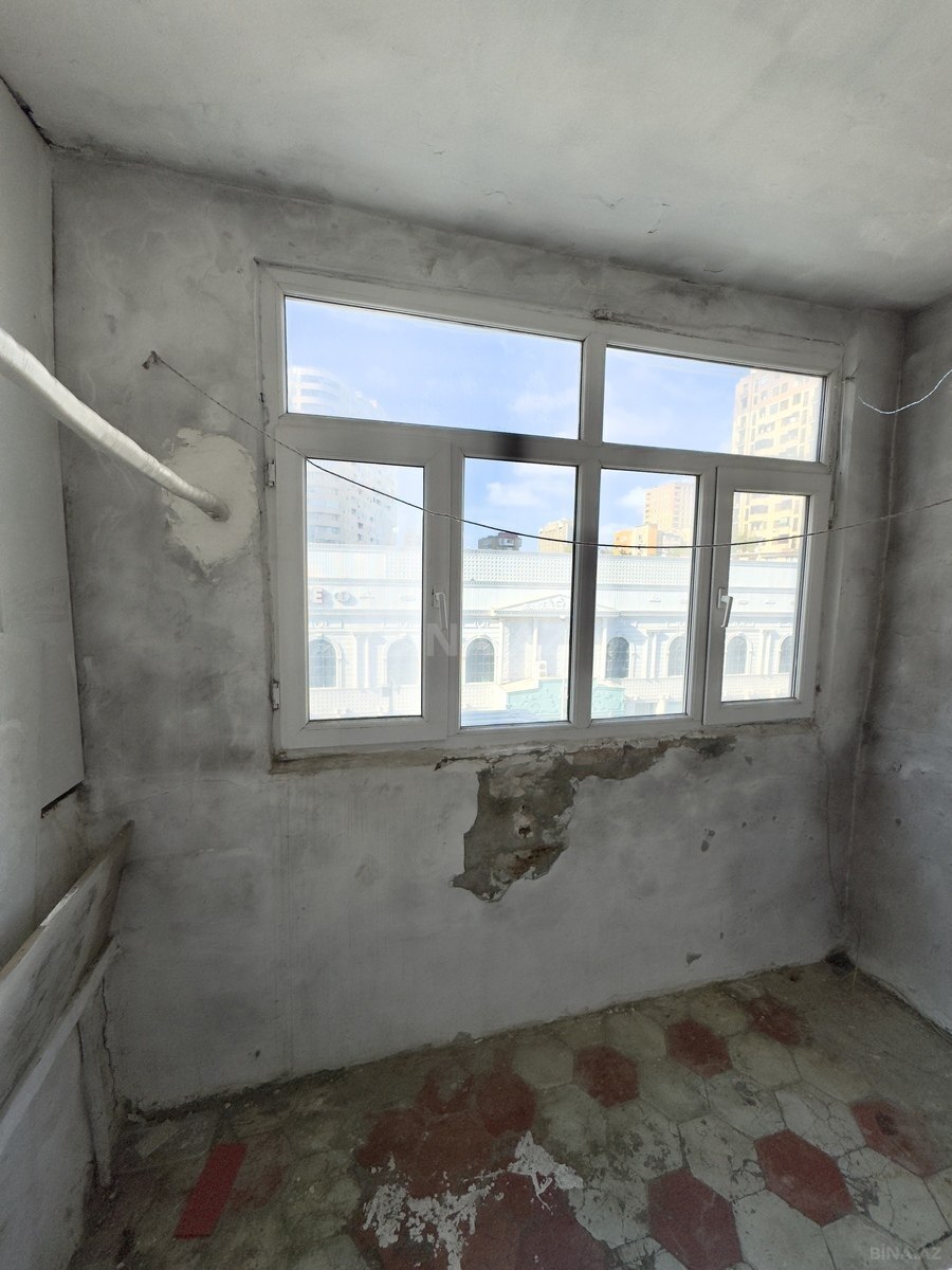 2 otaqlı Köhnə tikili, Binəqədi r., Bakı
