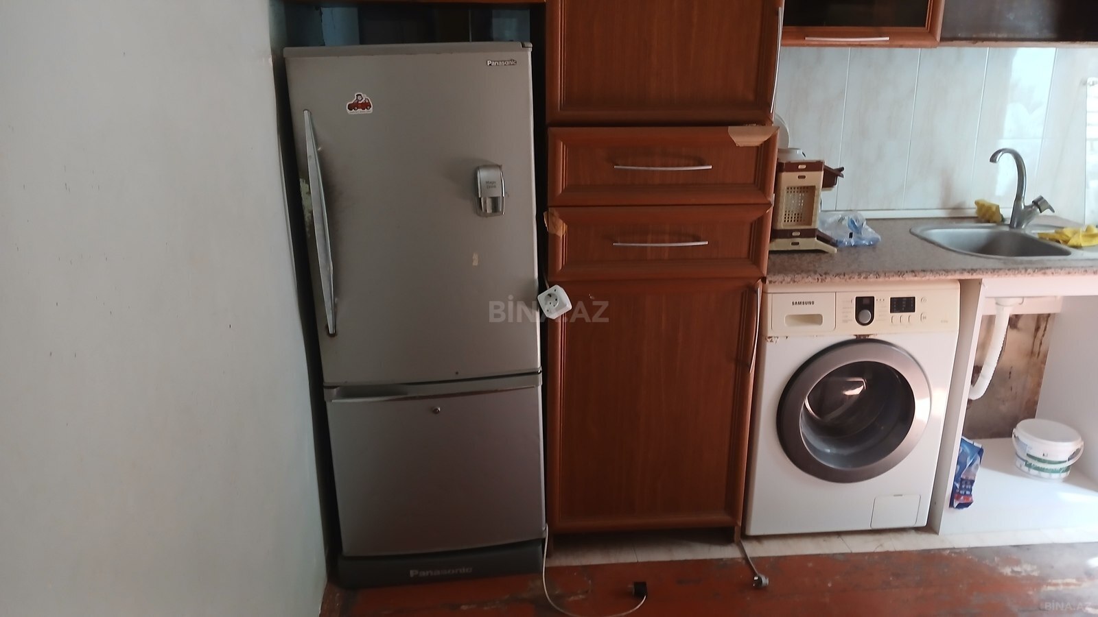 1 otaqlı Köhnə tikili, Elmlər Akademiyası m., Bakı