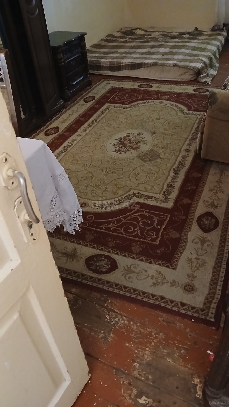 1 otaqlı Köhnə tikili, Elmlər Akademiyası m., Bakı