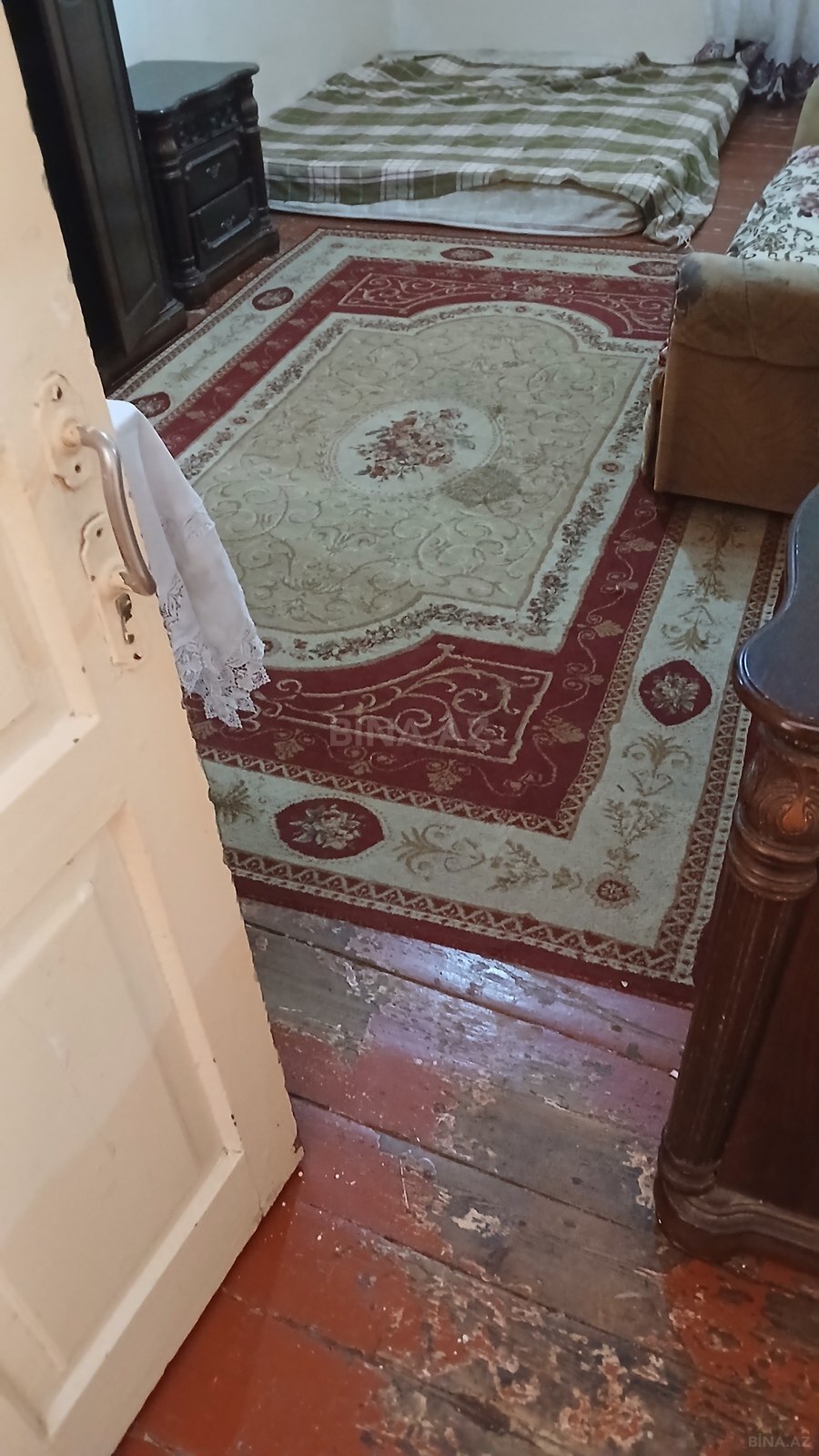 1 otaqlı Köhnə tikili, Elmlər Akademiyası m., Bakı