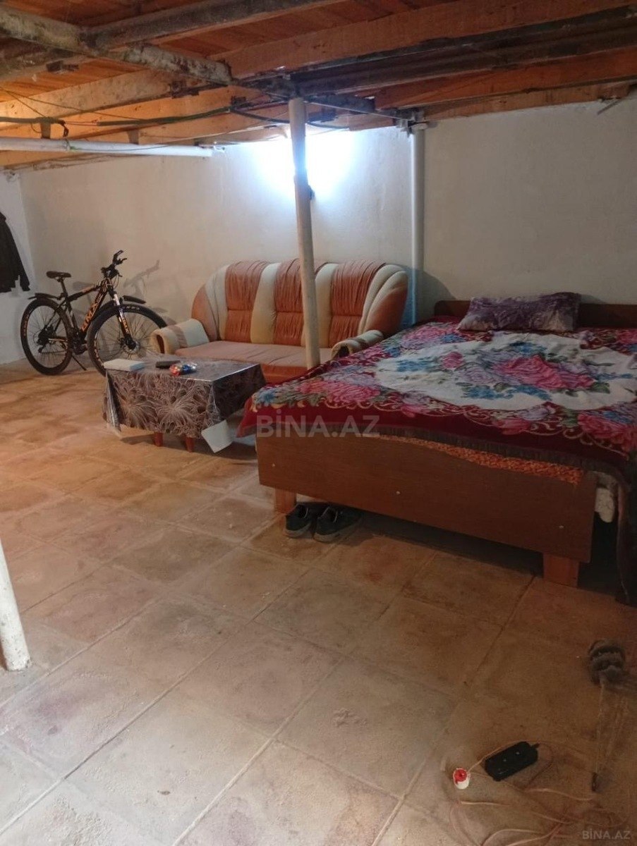 4 otaqlı Həyət evi/Bağ evi, Əmircan q., Bakı