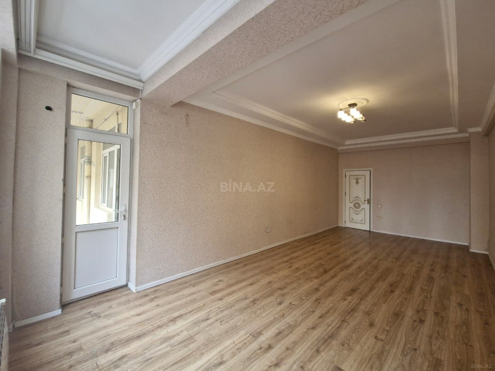 2 otaqlı Yeni tikili, Qara Qarayev m., Bakı