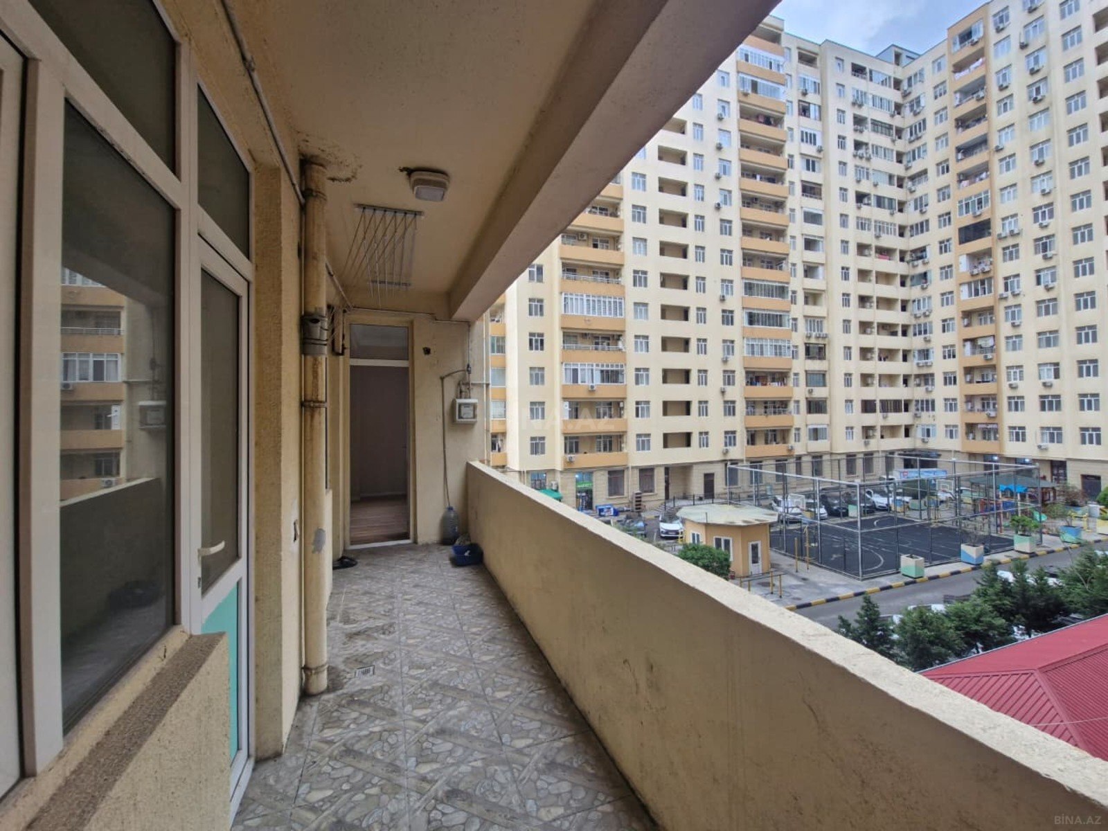 2 otaqlı Yeni tikili, Qara Qarayev m., Bakı