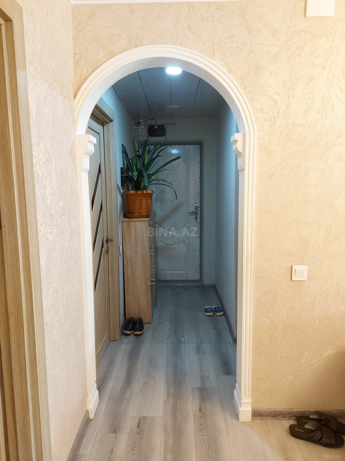 3 otaqlı Köhnə tikili, Sumqayıt