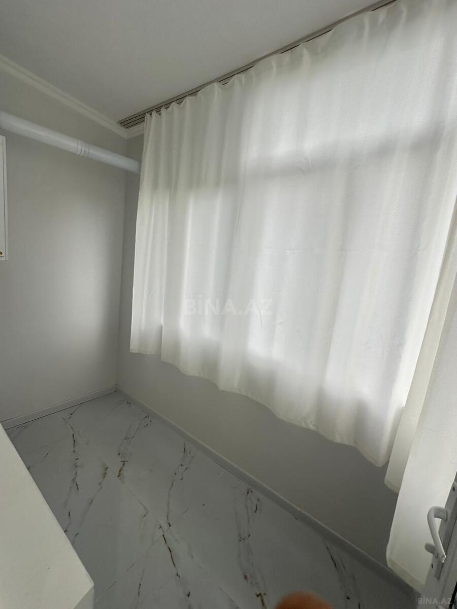 2 otaqlı Köhnə tikili, Memar Əcəmi m., Bakı