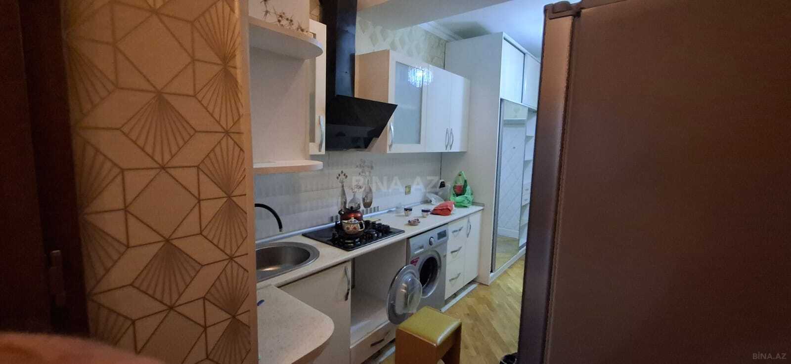 3 otaqlı Yeni tikili, Bakmil m., Bakı