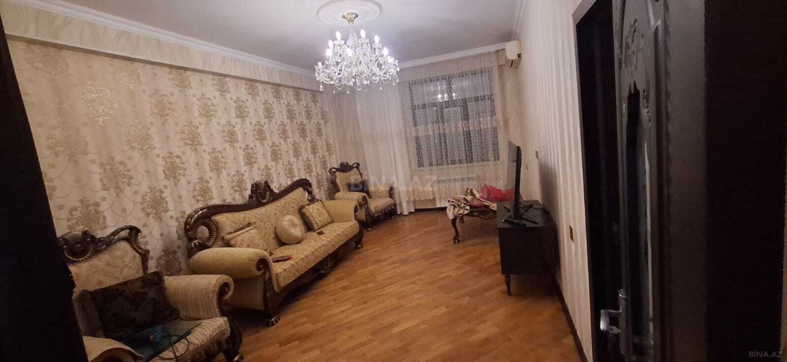 3 otaqlı Yeni tikili, Bakmil m., Bakı