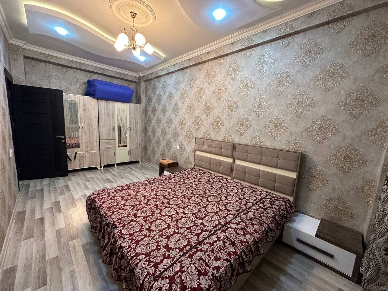 2 otaqlı Yeni tikili, Qara Qarayev m., Bakı
