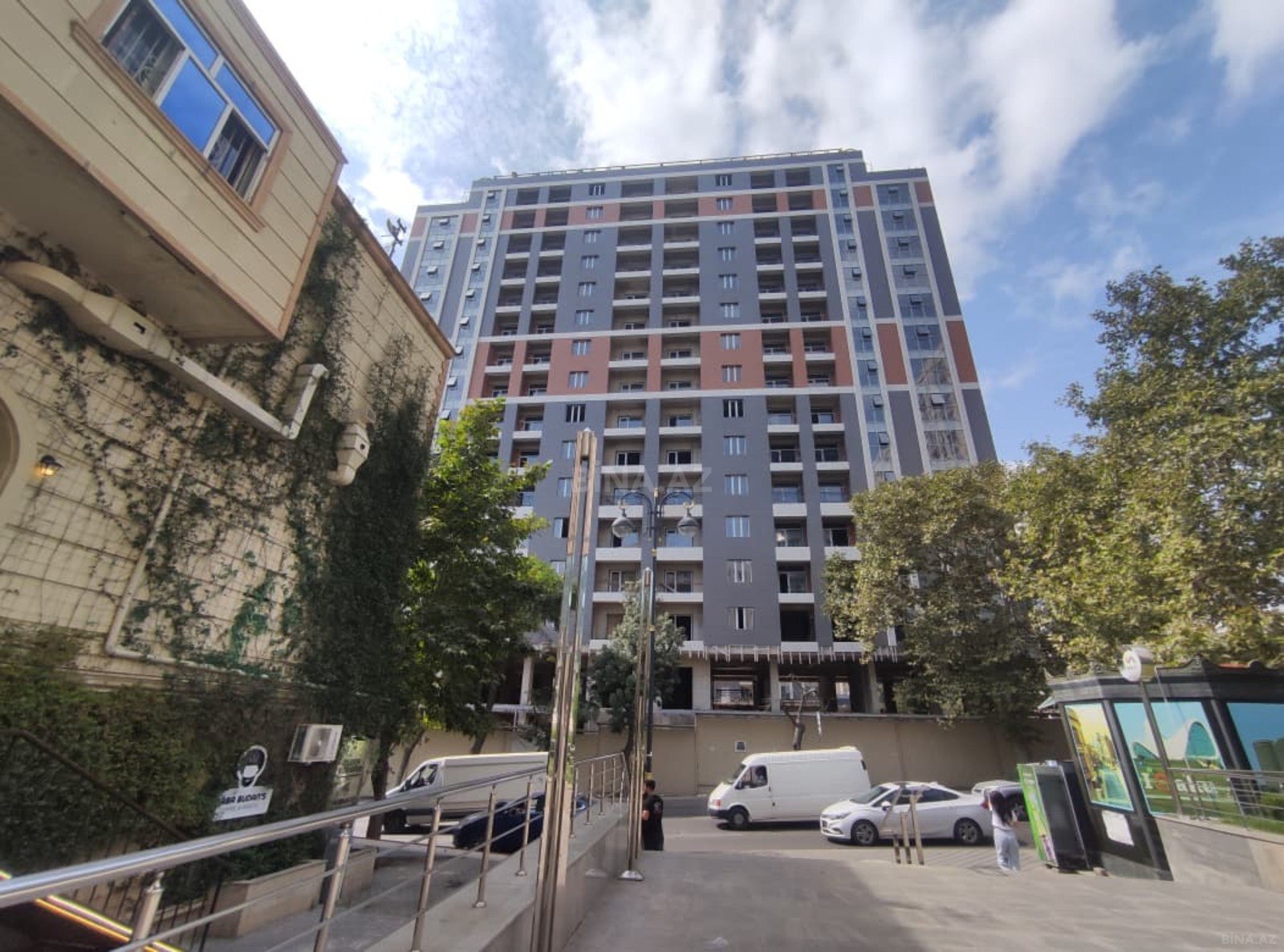 3 otaqlı mənzil satılır, 28 May, Bakı