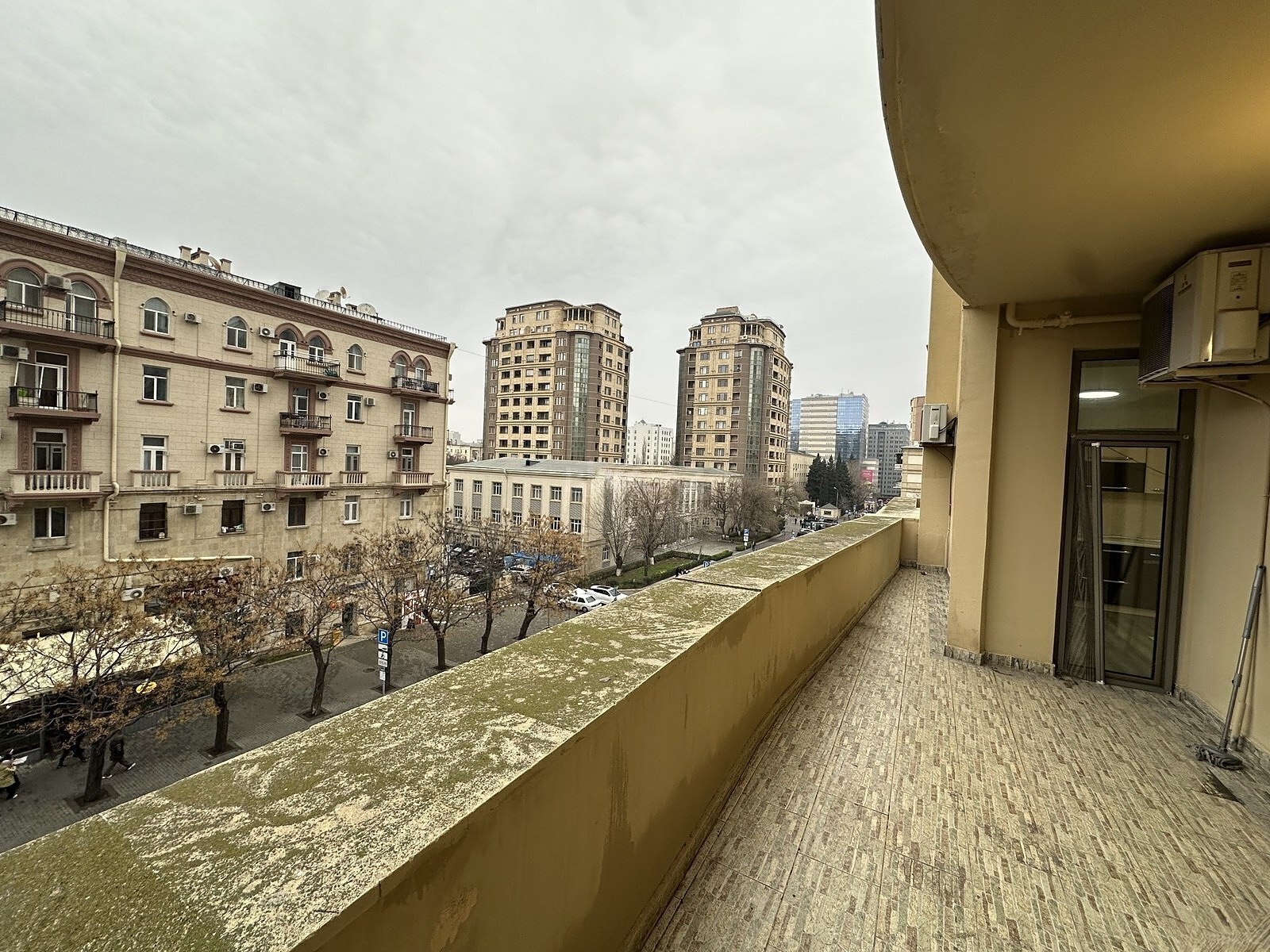 5 otaqlı Ofis, Nizami m., Bakı