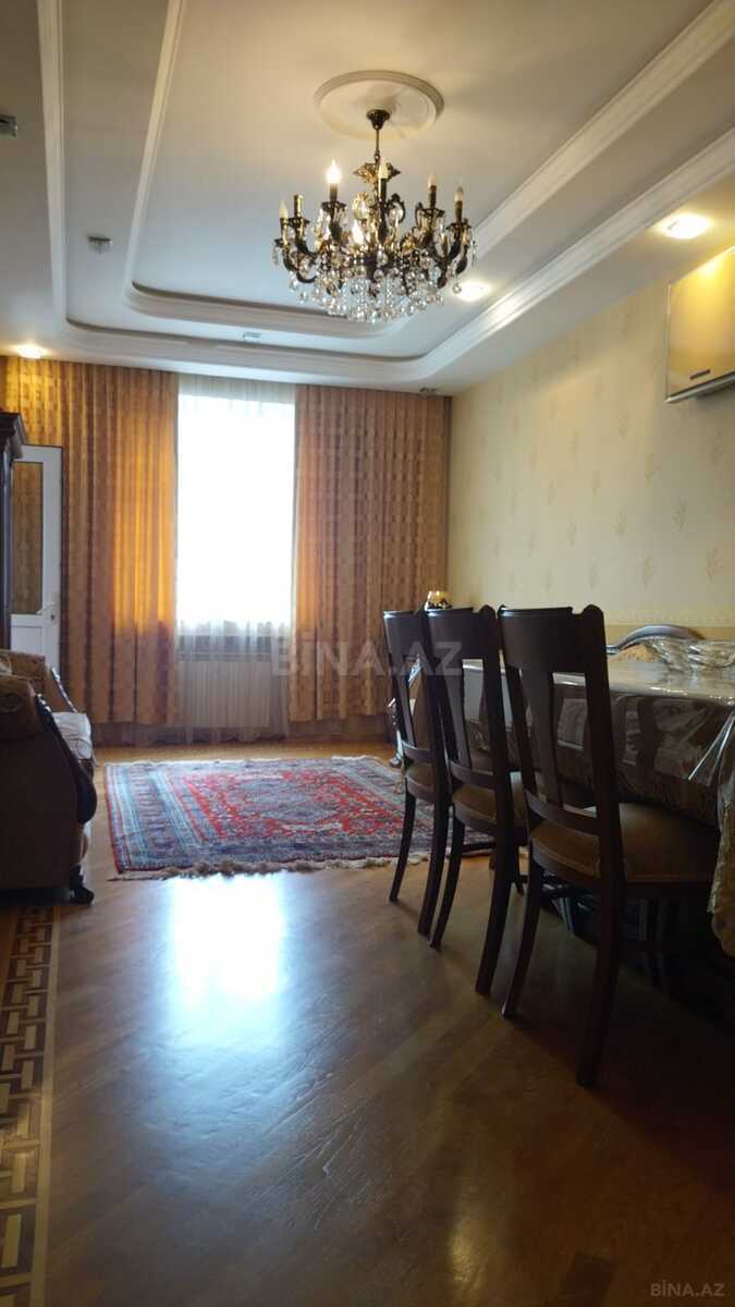 3 otaqlı Yeni tikili, İnşaatçılar m., Bakı