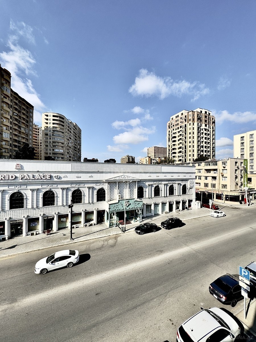 2 otaqlı Köhnə tikili, Binəqədi r., Bakı