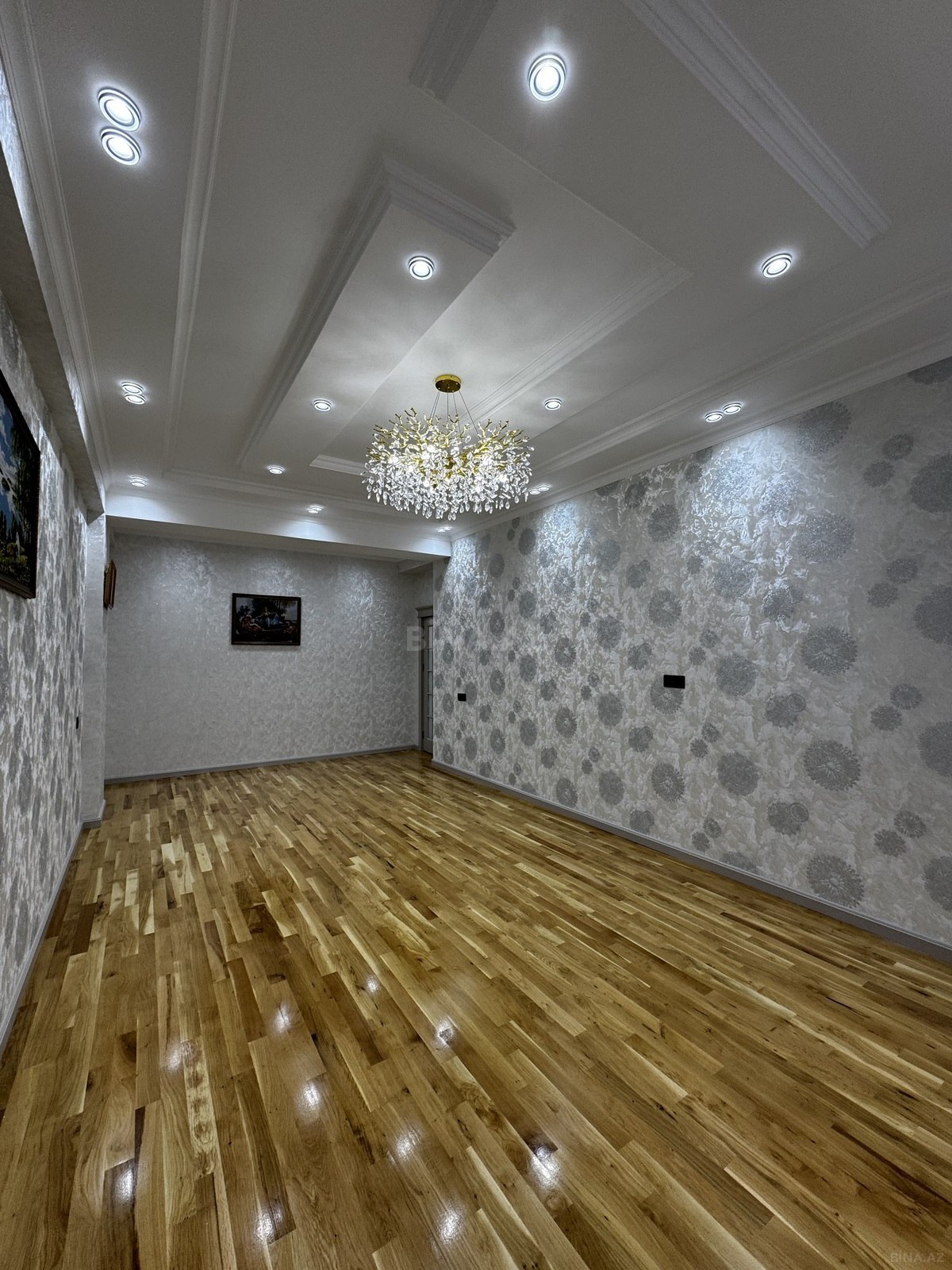 3 otaqlı Yeni tikili, Qara Qarayev m., Bakı