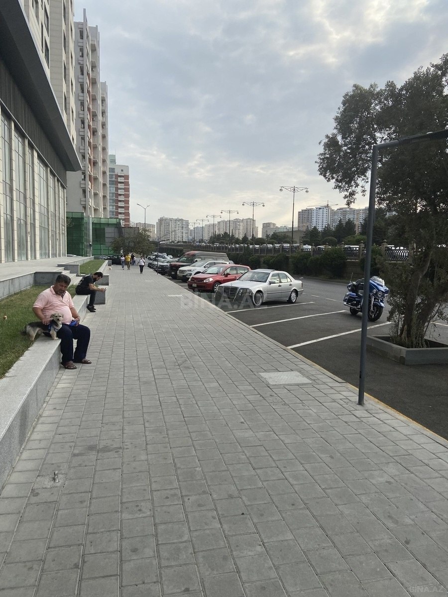 2 otaqlı Yeni tikili, 8 Noyabr m., Bakı