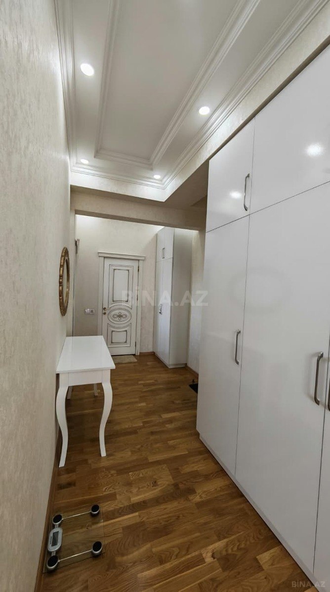 3 otaqlı Yeni tikili, Qara Qarayev m., Bakı