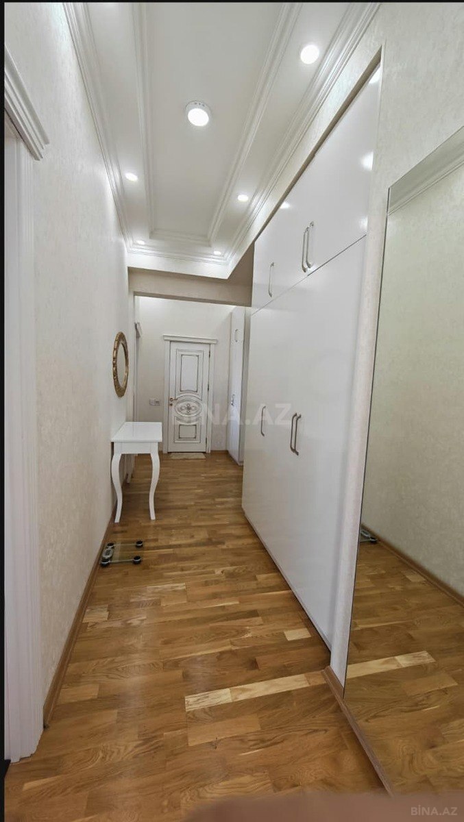 3 otaqlı Yeni tikili, Qara Qarayev m., Bakı