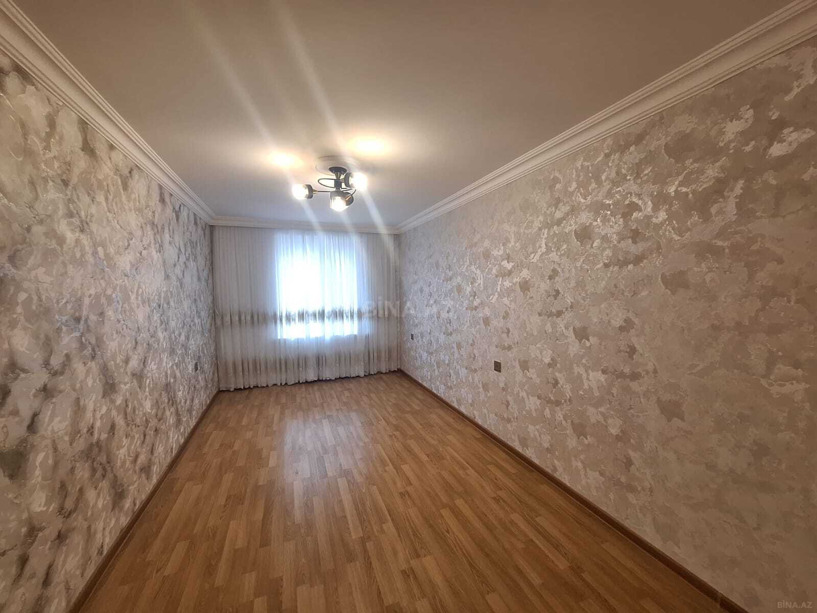 3 otaqlı Köhnə tikili, Elmlər Akademiyası m., Bakı
