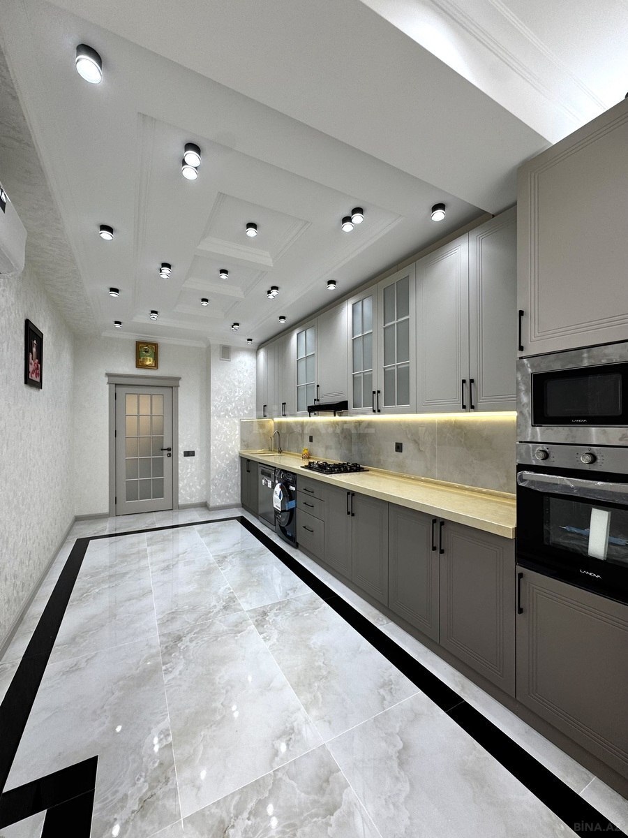 3 otaqlı Yeni tikili, Qara Qarayev m., Bakı