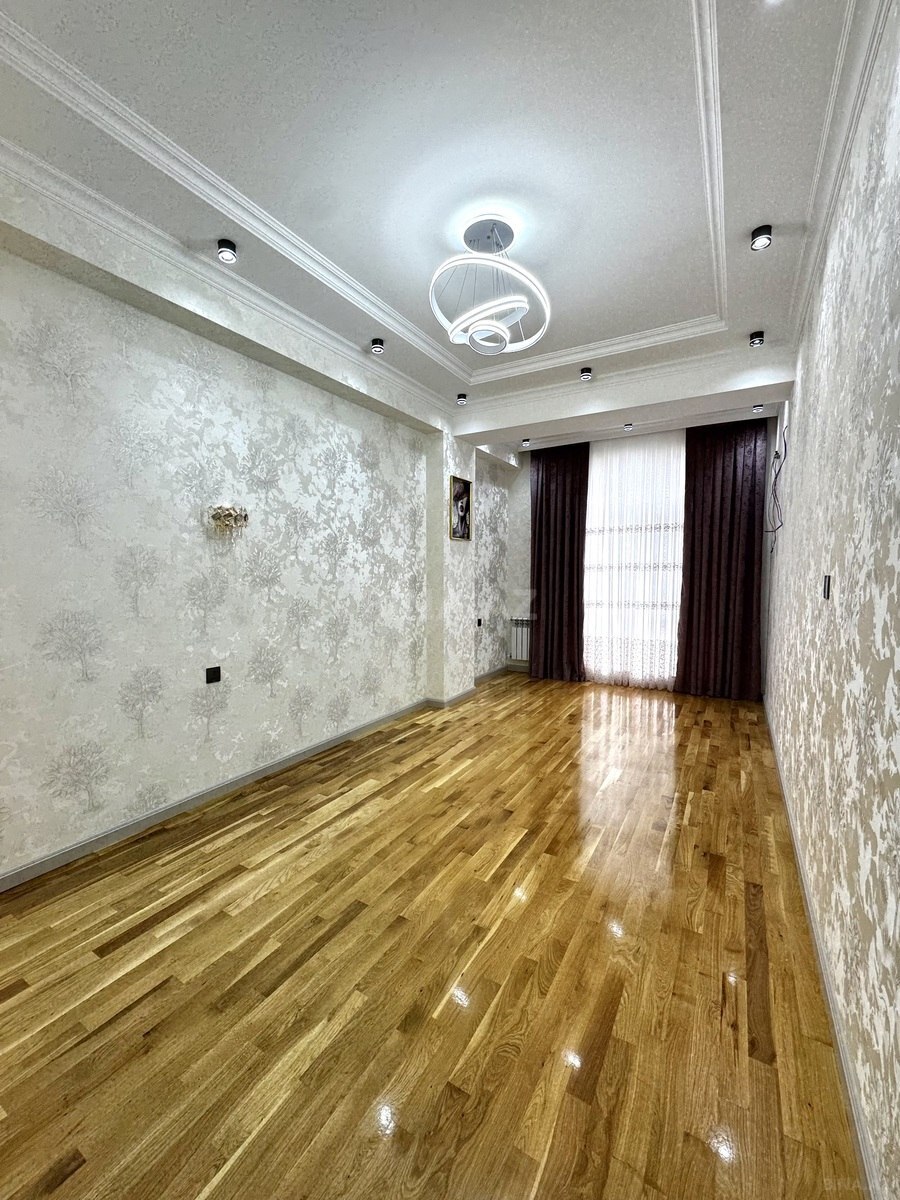 3 otaqlı Yeni tikili, Qara Qarayev m., Bakı