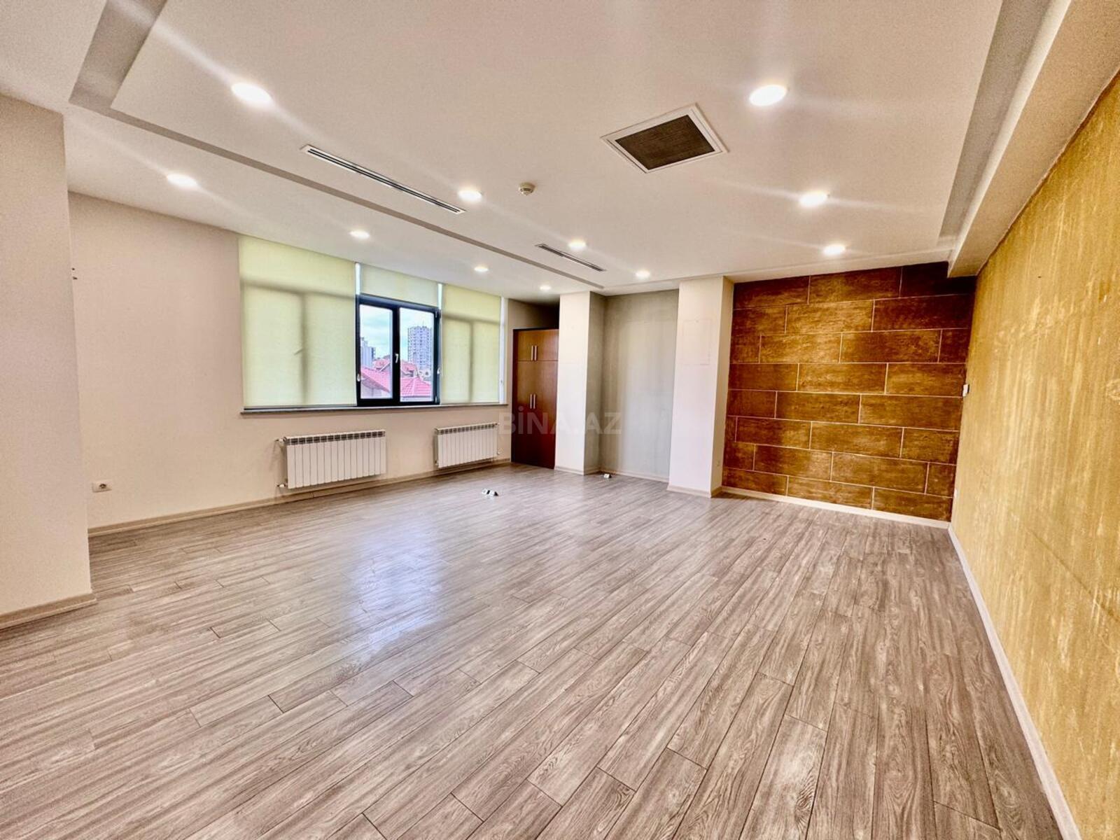 10 otaqlı Ofis, 8 Noyabr m., Bakı