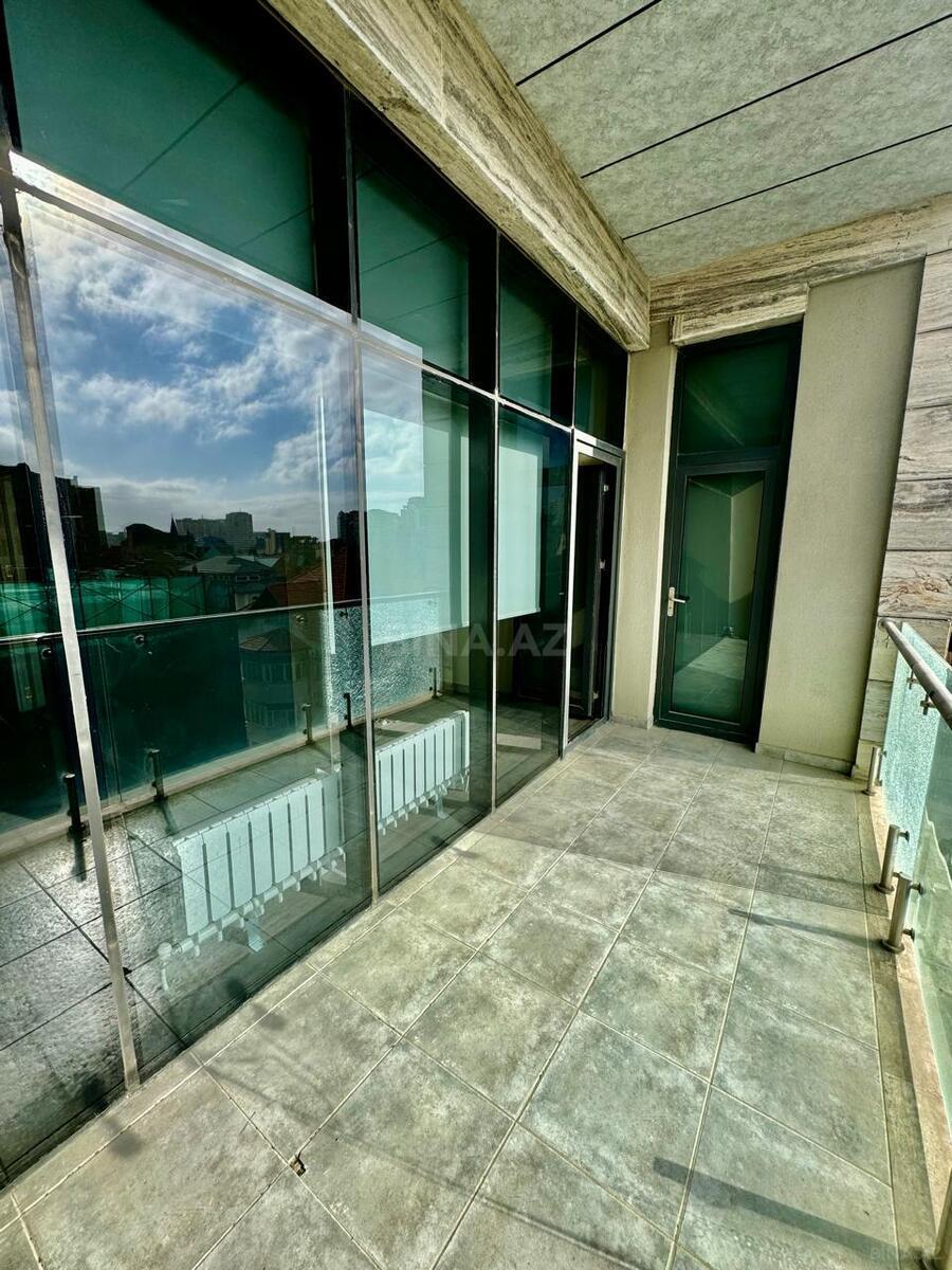 10 otaqlı Ofis, 8 Noyabr m., Bakı