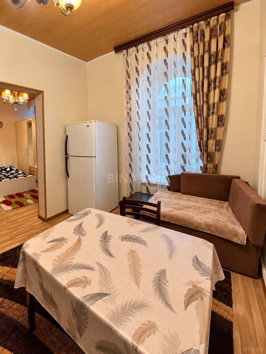 2 otaqlı Köhnə tikili, İçəri Şəhər m., Bakı