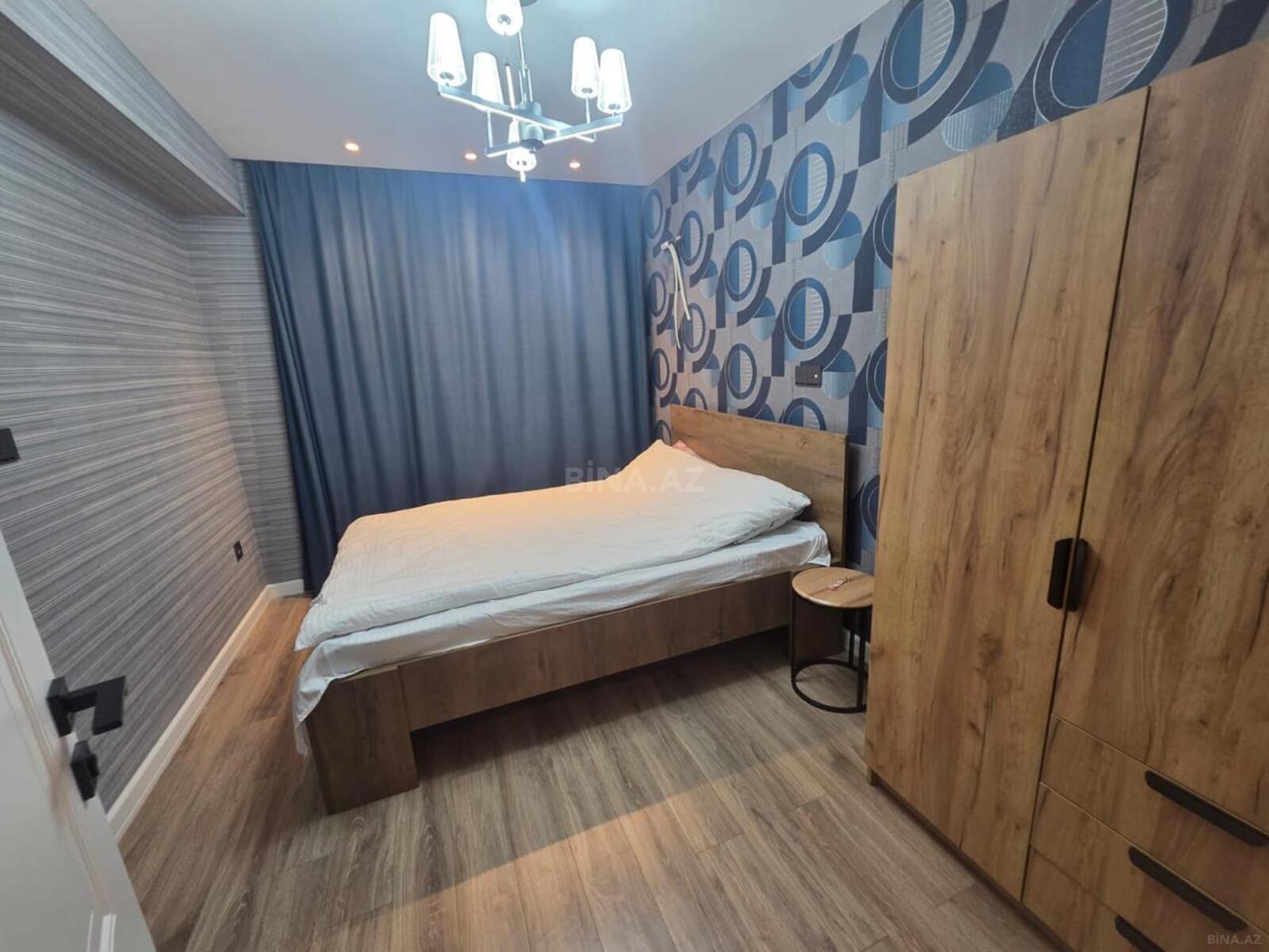 3 otaqlı Köhnə tikili, 28 May m., Bakı