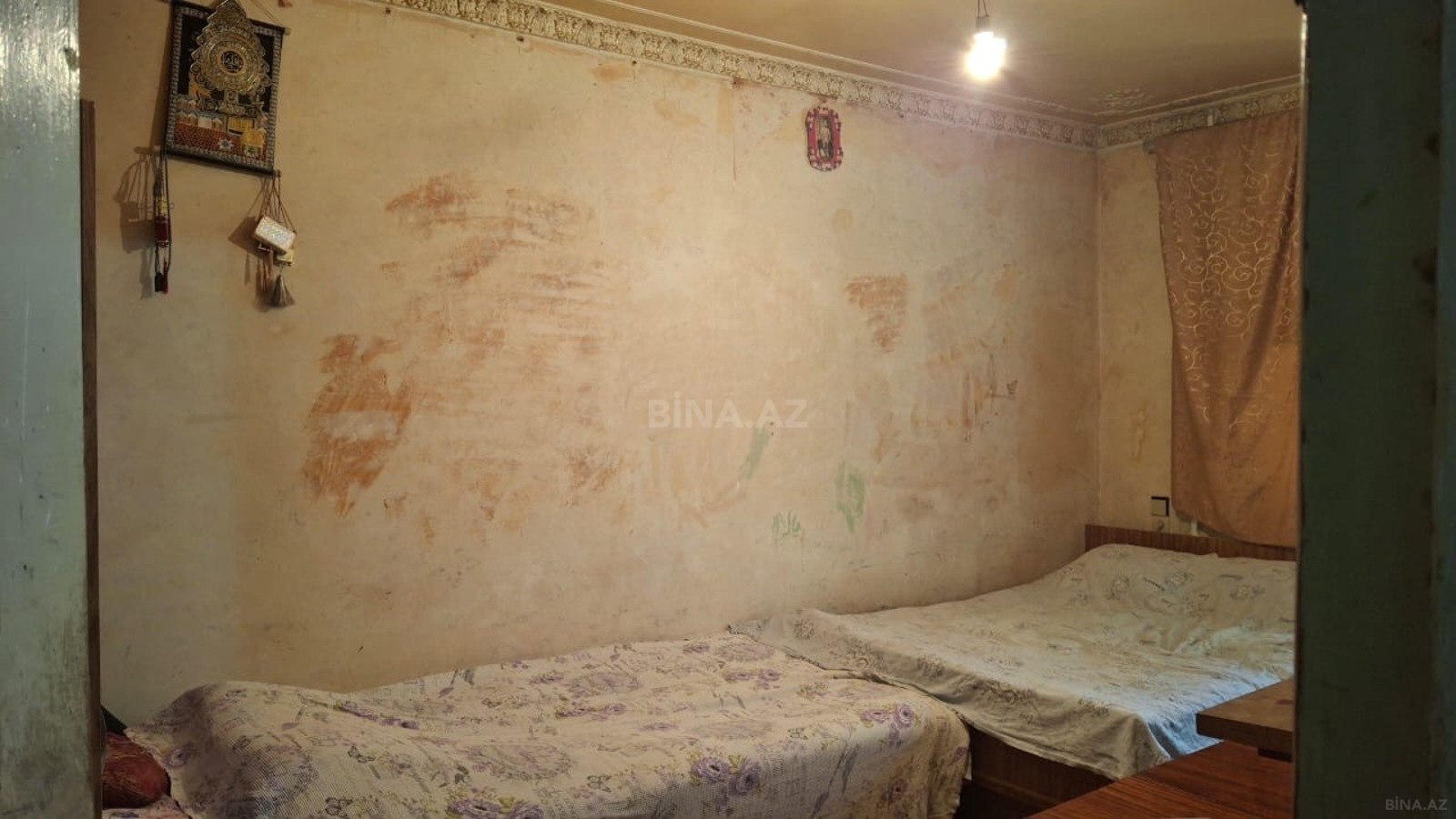 4 otaqlı Köhnə tikili, Qara Qarayev m., Bakı