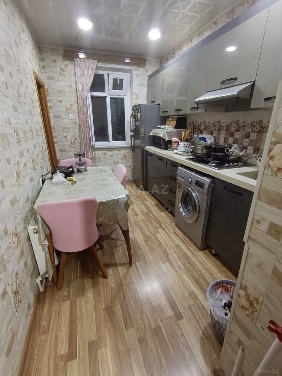 4 otaqlı Köhnə tikili, Sumqayıt