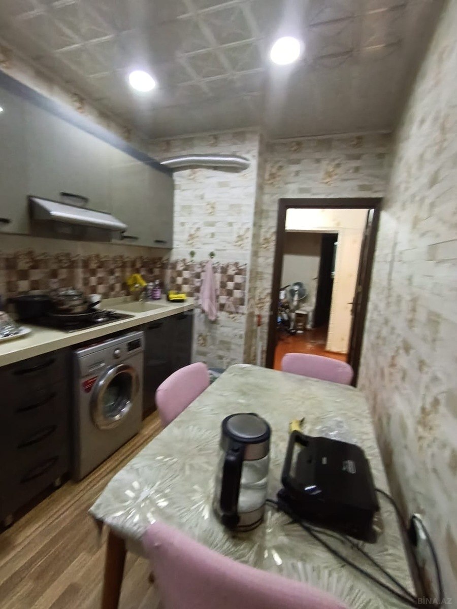 4 otaqlı Köhnə tikili, Sumqayıt