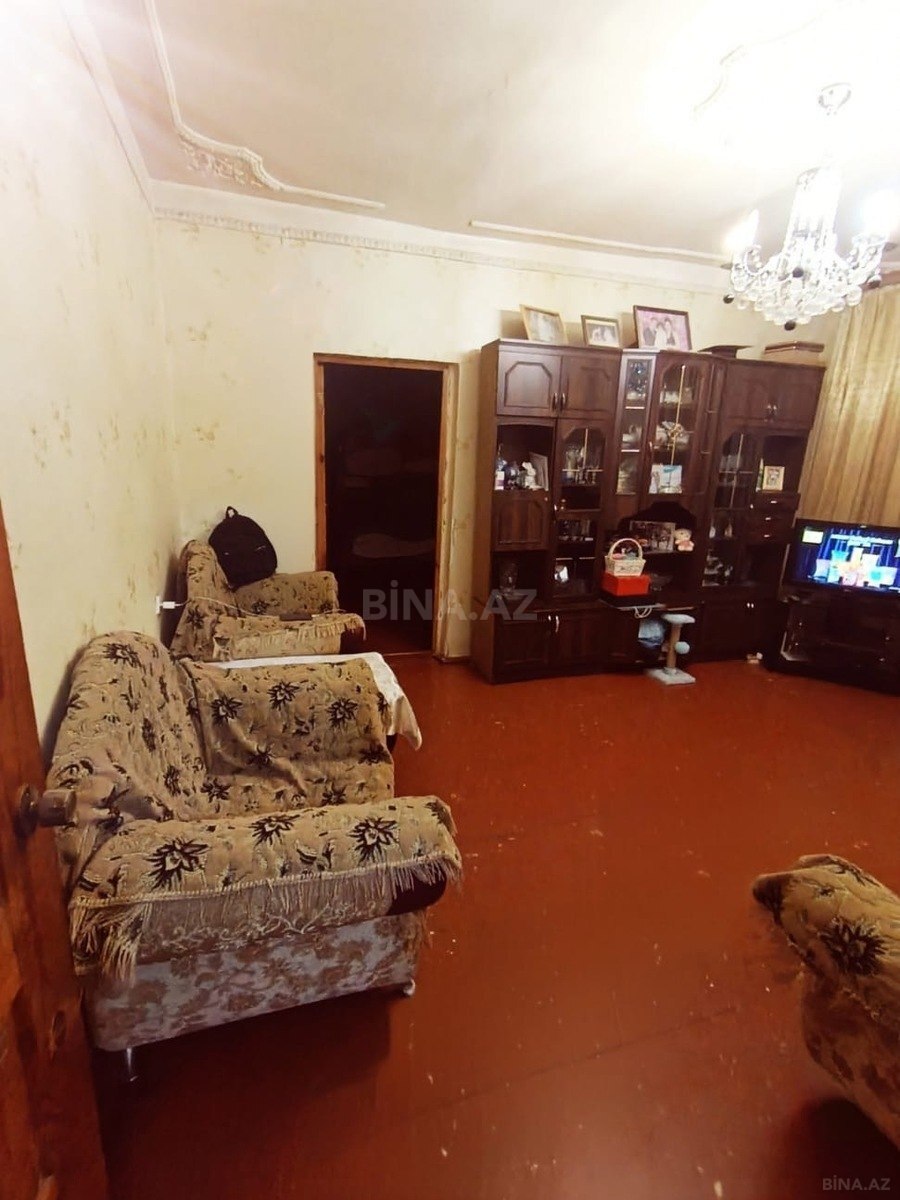 4 otaqlı Köhnə tikili, Sumqayıt