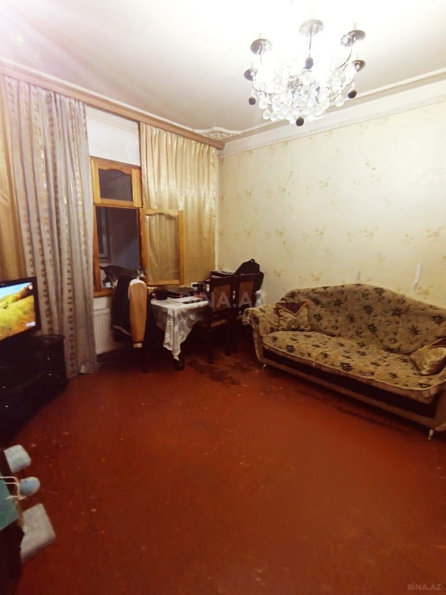 4 otaqlı Köhnə tikili, Sumqayıt