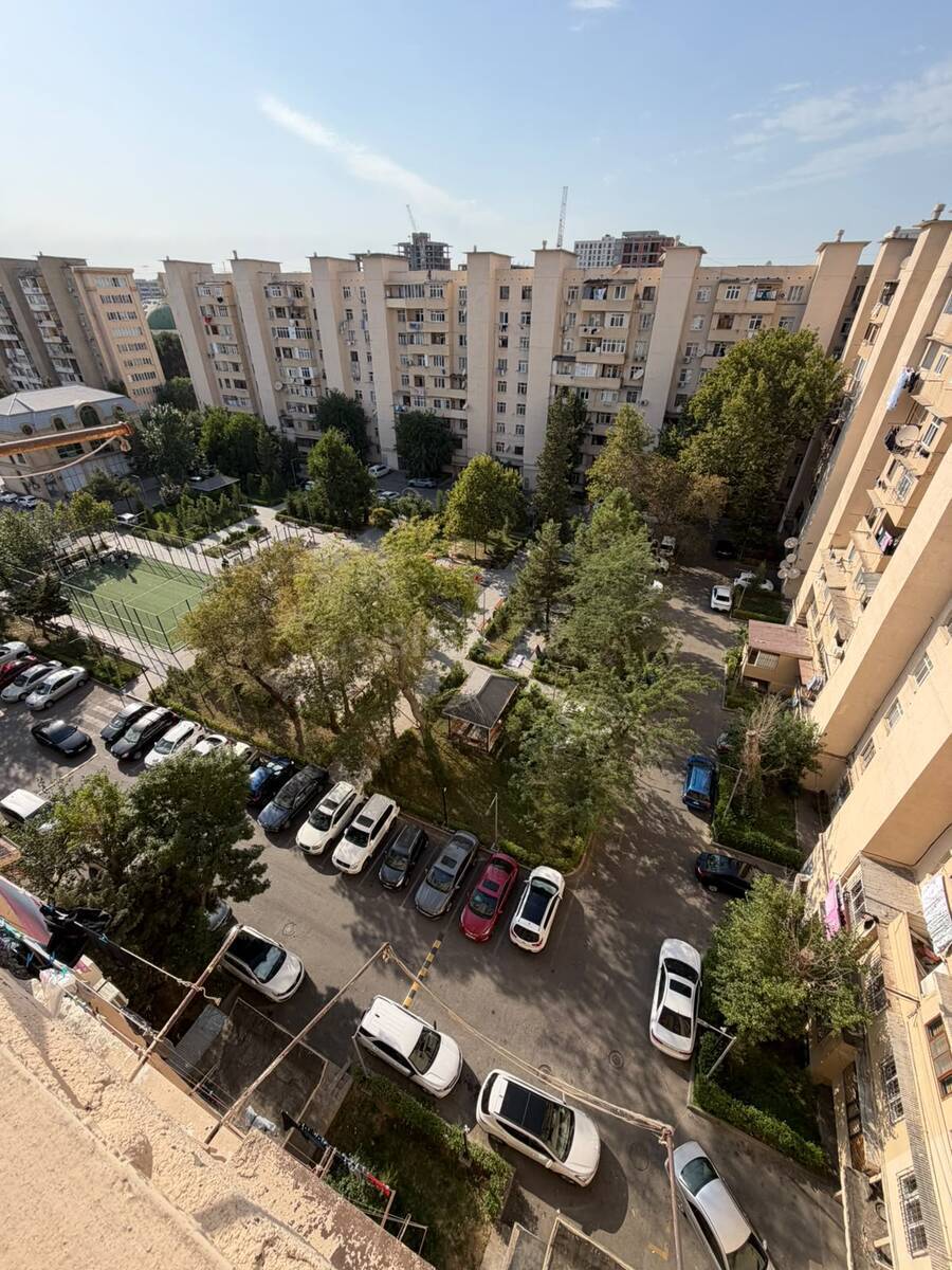 2 otaqlı Köhnə tikili, Bakıxanov q., Bakı