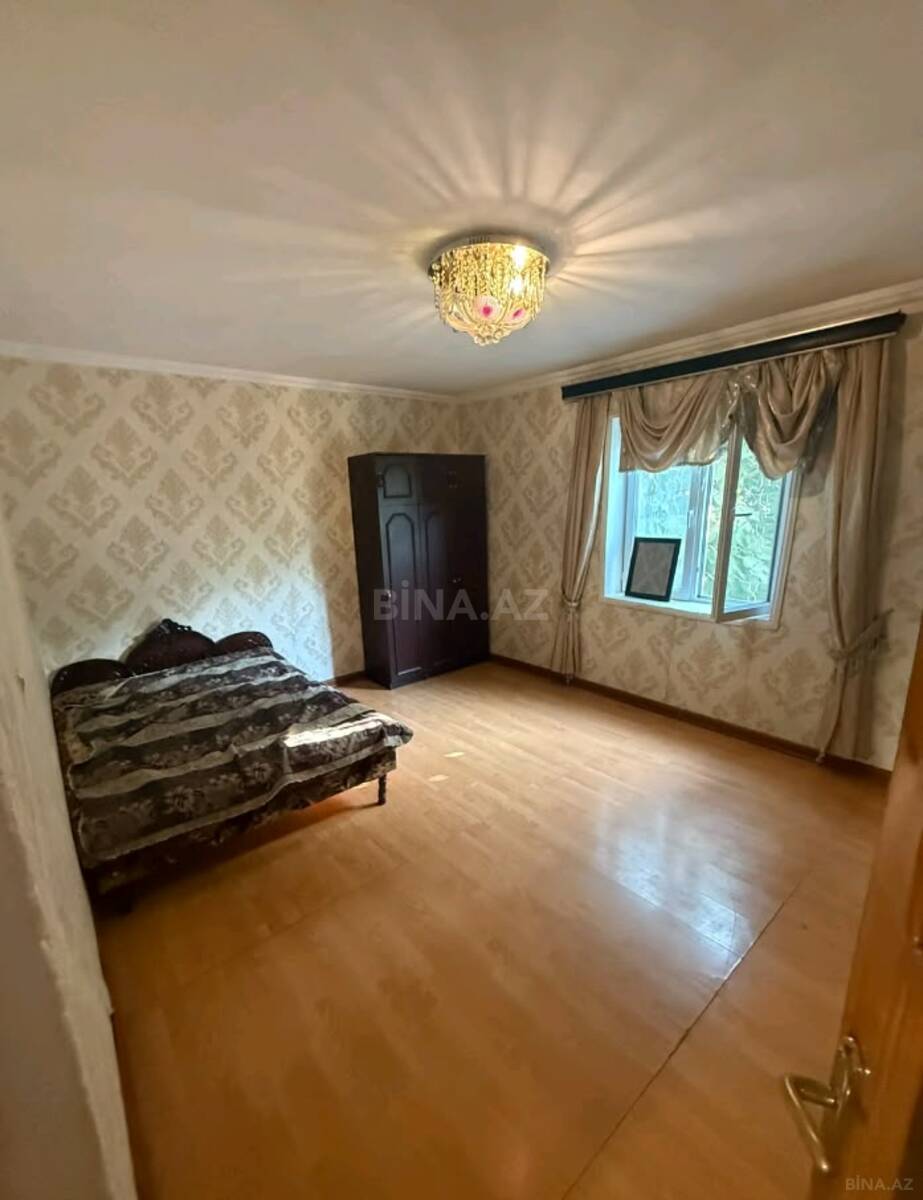3 otaqlı Köhnə tikili, Badamdar q., Bakı