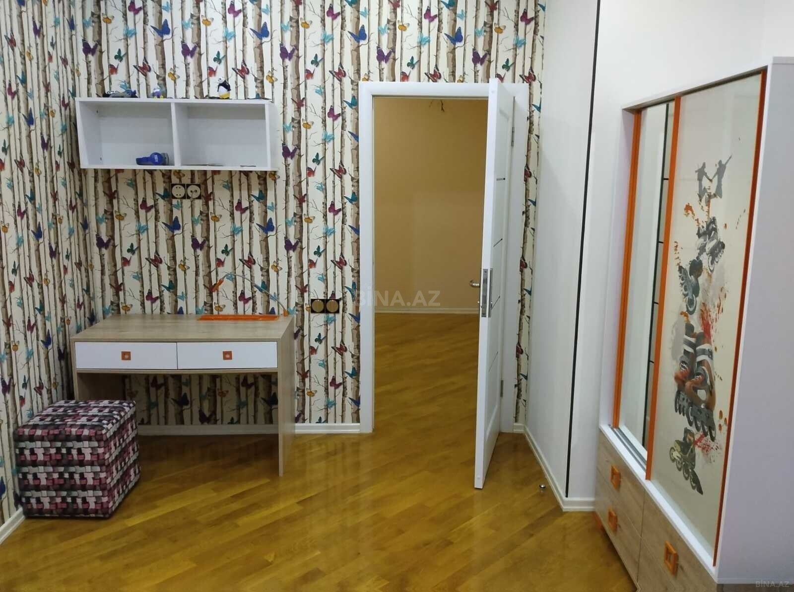 3 otaqlı Yeni tikili, Şah İsmayıl Xətai m., Bakı