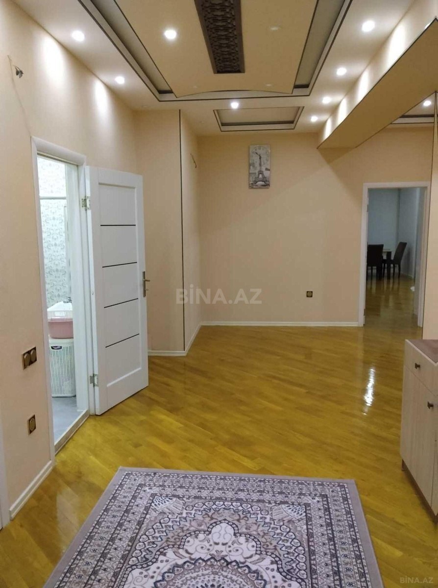 3 otaqlı Yeni tikili, Şah İsmayıl Xətai m., Bakı