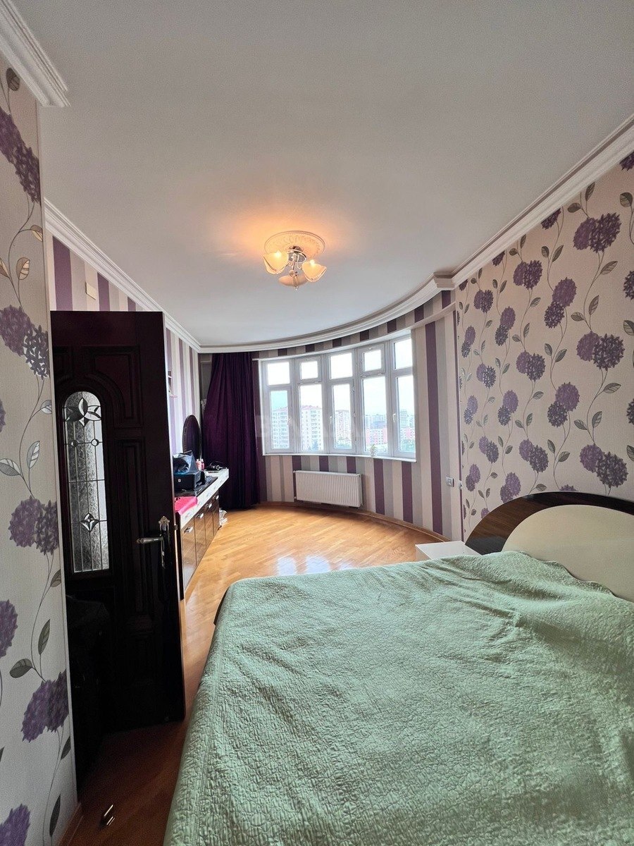 2 otaqlı Yeni tikili, Qara Qarayev m., Bakı